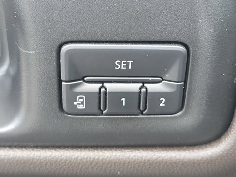 Used 2021 GMC Sierra 1500 Denali w/ Denali Ultimate Package image 15