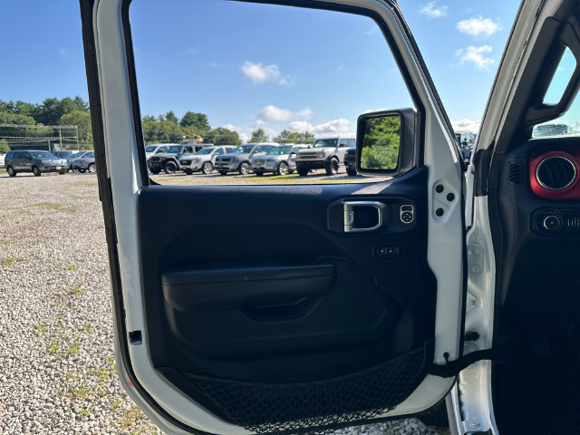 Used 2019 Jeep Wrangler Rubicon AWD/4WD image 16