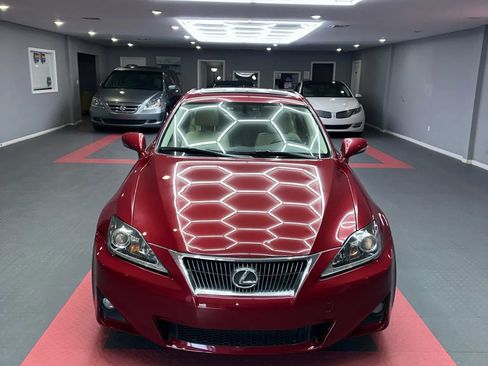 Used 2013 Lexus IS 250 w/ Premium Pkg Value Edition RWD image 8