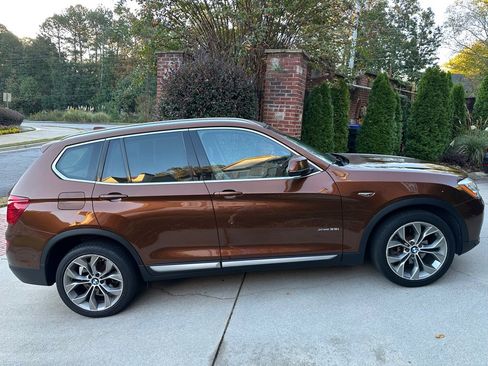 Used 2017 BMW X3 xDrive35i image 6