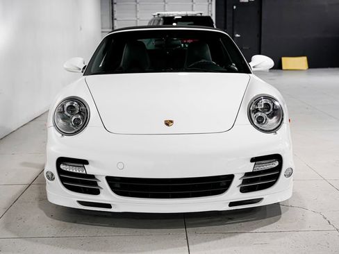 Used 2011 Porsche 911 Turbo S AWD/4WD image 5