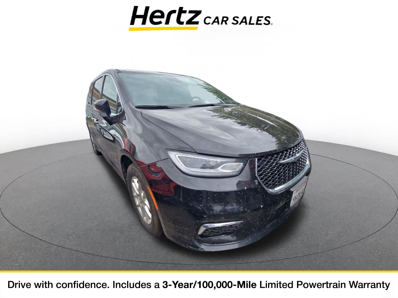 Used 2025 Chrysler Pacifica Select FWD image 1