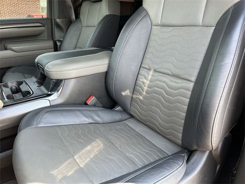 Certified 2024 Chevrolet Silverado 2500 ZR2 w/ Technology Package image 18