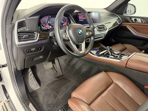 Used 2020 BMW X5 xDrive40i w/ Executive Package AWD/4WD image 4
