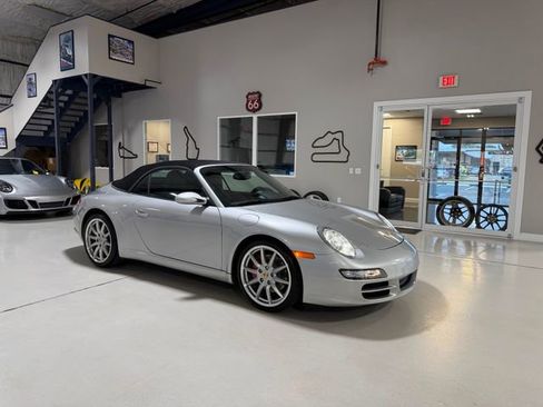 Used 2007 Porsche 911 Carrera S RWD image 56