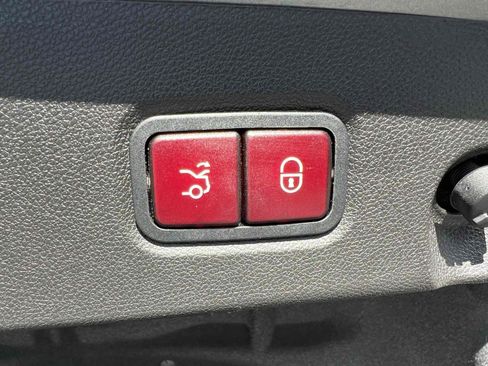 Used 2015 Mercedes-Benz CLS 550 image 10