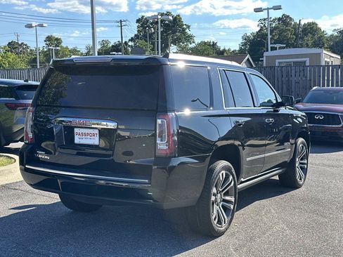 Used 2020 GMC Yukon Denali w/ Denali Premium Package AWD/4WD image 4