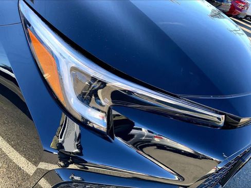 New 2026 Toyota Corolla SE FWD image 13