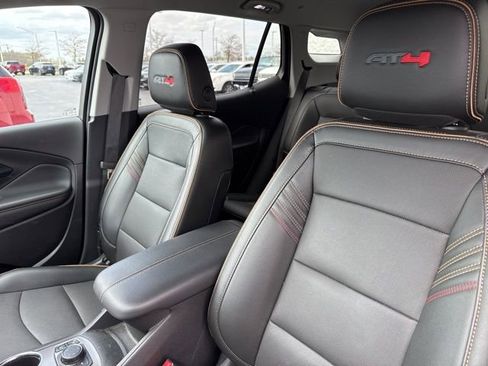 Used 2024 GMC Terrain AT4 w/ Infotainment Package II image 15