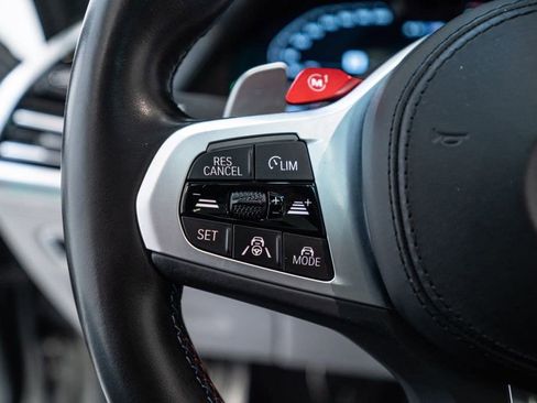 Used 2021 BMW X5 M image 25