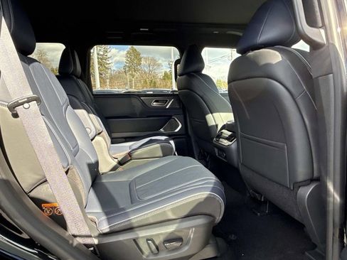 New 2026 INFINITI QX80 SPORT 4D Sport Utility image 21