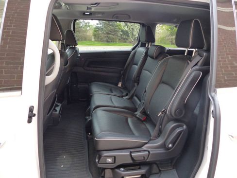 Used 2024 Honda Odyssey Elite image 30