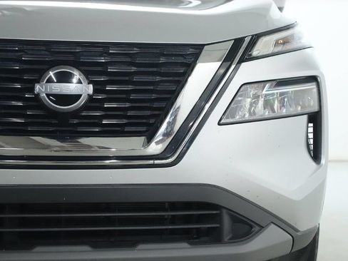Used 2023 Nissan Rogue SV AWD/4WD image 8