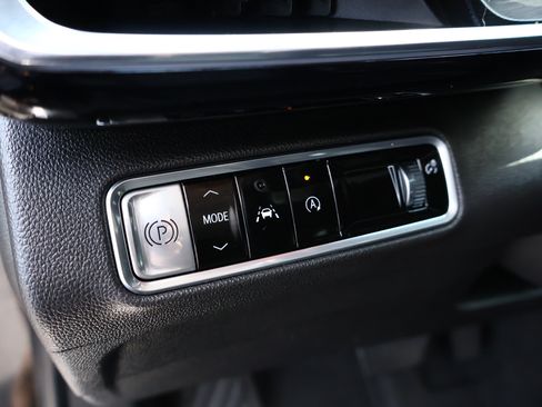 Used 2024 Buick Envision Preferred AWD/4WD image 14