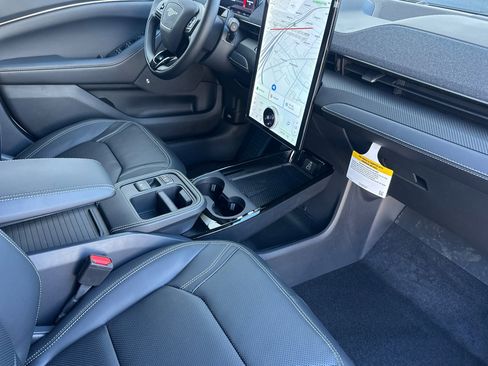 New 2025 Ford Mustang Mach-E Premium image 15