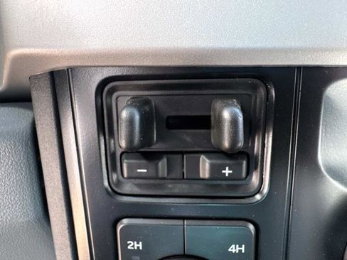 New 2026 Ford F350 XL w/ XL Chrome Package image 60