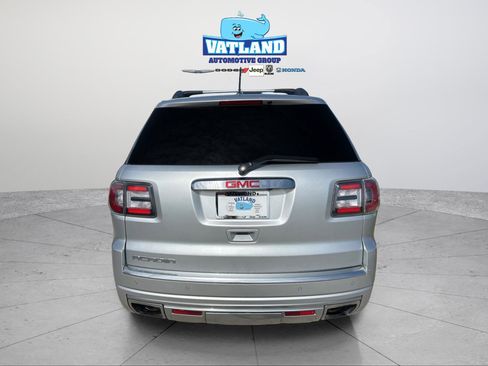Used 2014 GMC Acadia Denali image 4