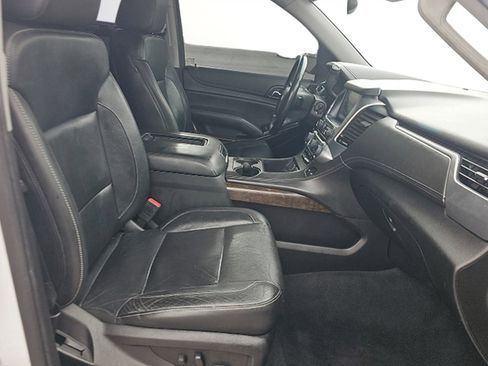 Used 2019 Chevrolet Tahoe LT image 6