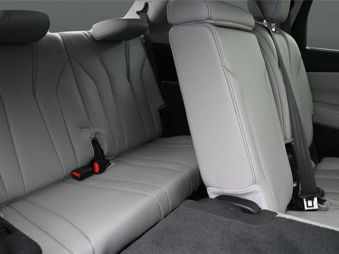 Certified 2026 Acura MDX FWD w/ Technology Package image 20