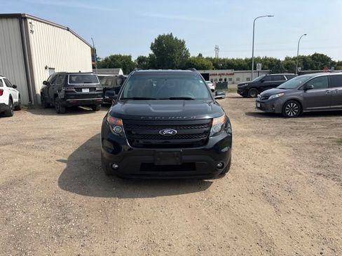 Used 2014 Ford Explorer Sport w/ Equipment Group 401A AWD/4WD image 4