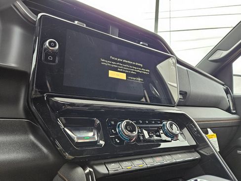 New 2026 GMC Sierra 1500 AT4 image 14