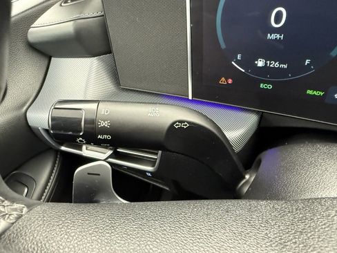 Used 2024 Hyundai Sonata Limited image 25