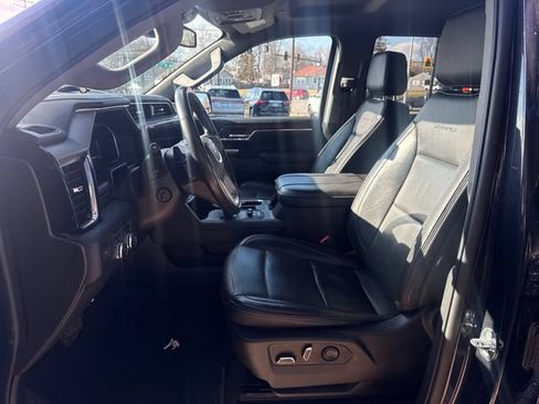 Used 2023 GMC Sierra 1500 Denali AWD/4WD image 14