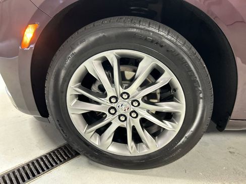 Used 2023 Buick Enclave Avenir w/ Avenir Technology Package image 9