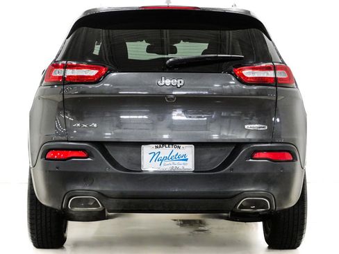 Used 2016 Jeep Cherokee Latitude w/ Comfort/Convenience Group image 7