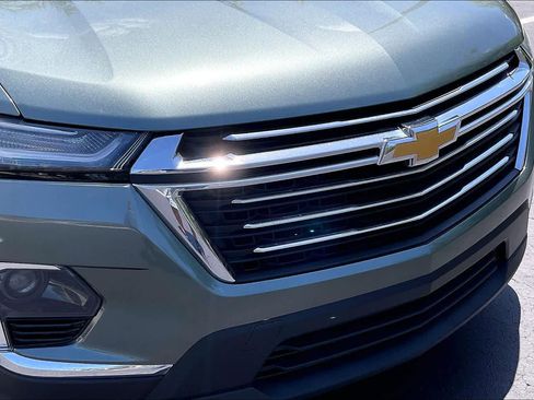 Certified 2023 Chevrolet Traverse LT FWD image 31