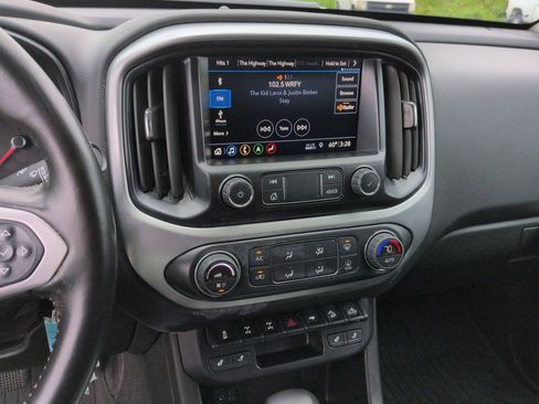 Certified 2022 Chevrolet Colorado ZR2 w/ Colorado ZR2 Bison Edition AWD/4WD image 13