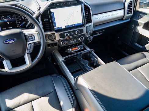 Used 2022 Ford F350 Lariat w/ Lariat Ultimate Package image 23