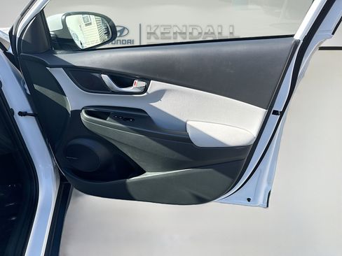 Used 2023 Hyundai Kona Limited w/ Cargo Package image 31