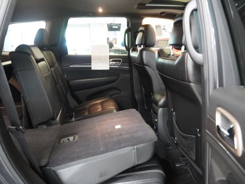 Used 2016 Jeep Grand Cherokee Limited AWD/4WD image 34