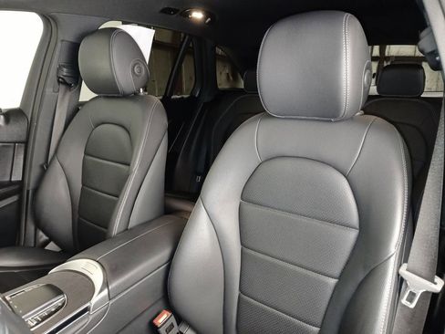 Certified 2022 Mercedes-Benz GLC 300 4MATIC image 11
