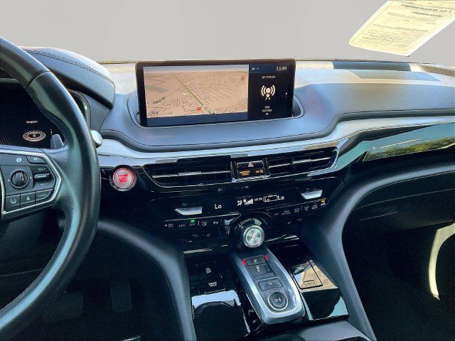 Used 2024 Acura MDX w/ Technology Package FWD image 11