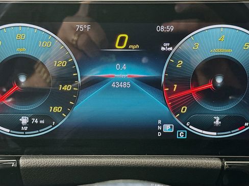 Used 2023 Mercedes-Benz GLA 250 image 19