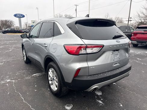 Used 2022 Ford Escape SE w/ Convenience Package image 9