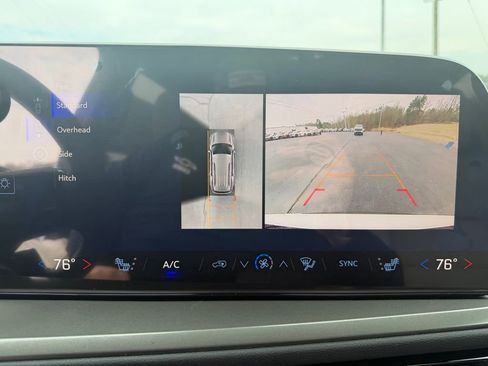 New 2026 Chevrolet Traverse LT w/ Driver Confidence Package image 24