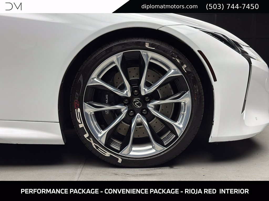 Used 2018 Lexus LC 500 Coupe w/ Performance Package RWD image 32