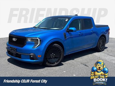 Used 2025 Ford Maverick Lobo AWD/4WD image 1