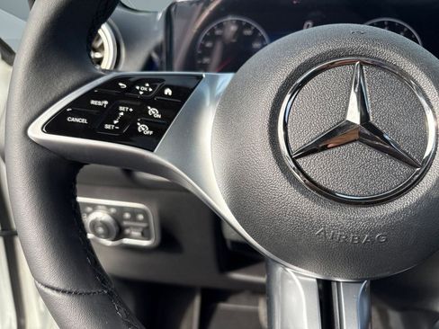 New 2026 Mercedes-Benz GLB 250 image 13