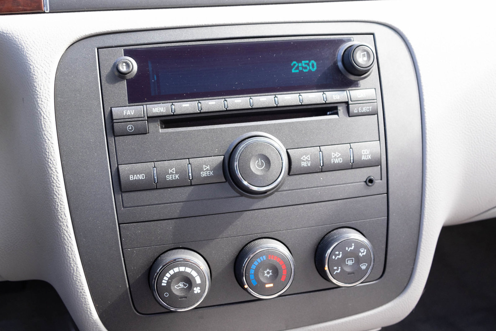 Used 2009 Buick Lucerne CX FWD image 27