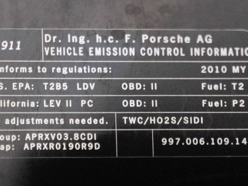 Used 2010 Porsche 911 Carrera RWD image 35