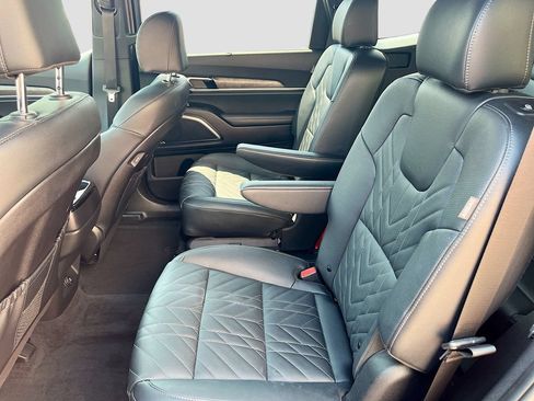 Used 2024 Kia Telluride SX X-Line AWD/4WD image 26