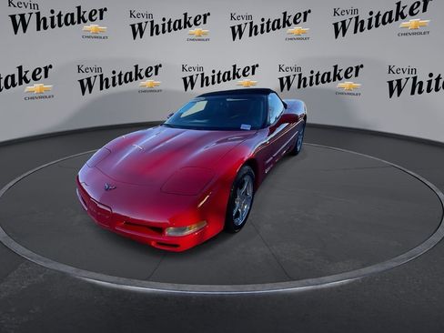 Used 2002 Chevrolet Corvette Convertible w/ Preferred Equipment Group2 image 4
