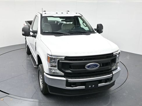 Used 2022 Ford F250 XL w/ Power Equipment Group image 31