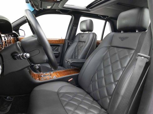 Used 2005 Bentley Arnage T image 8