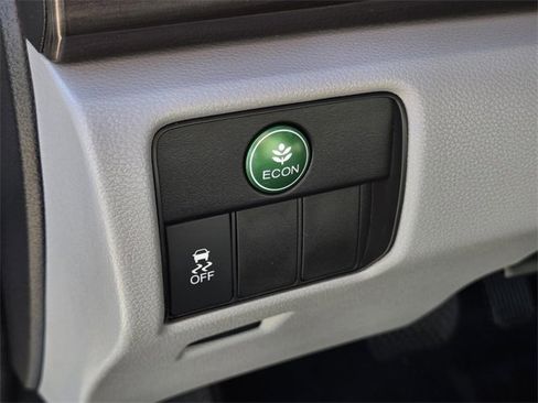 Used 2016 Honda Accord EX-L image 18