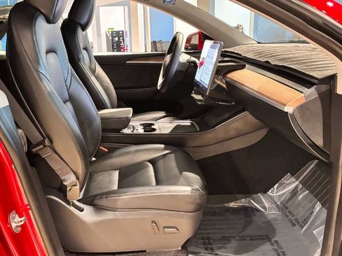 Used 2024 Tesla Model Y Long Range image 21